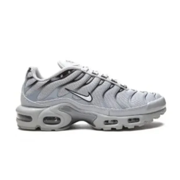 Nike Air Max Plus TN Wolf Grey Lace Up Men's Sneakers Size 9 - Picture 3 of 11